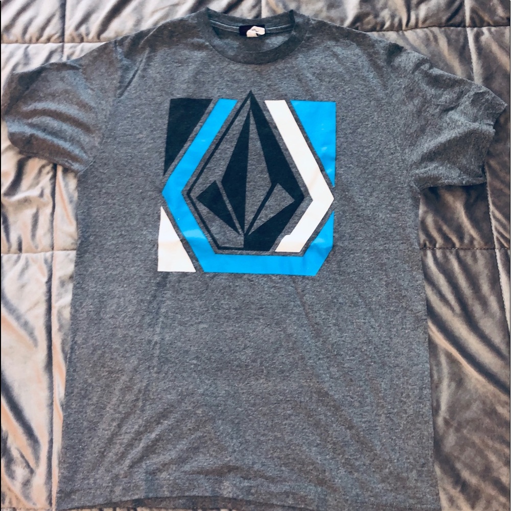 Volcom logo T-shirt size medium